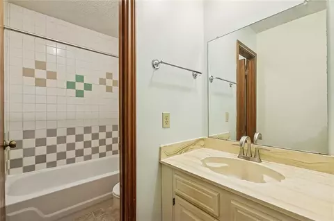Bath - 23505 Harris Ct, Abita Springs, LA 70420 photo 2 of 2