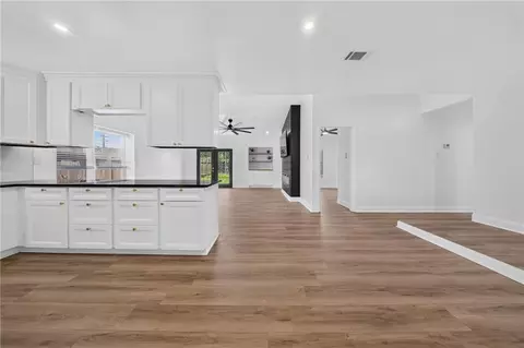Entry Way - 1409 Kings Row, Slidell, LA 70461 photo 2 of 3