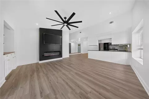 Living - 1409 Kings Row, Slidell, LA 70461 photo 1 of 5