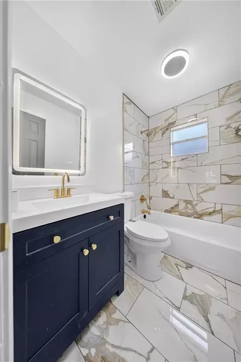 Bath - 1409 Kings Row, Slidell, LA 70461 photo 1 of 3
