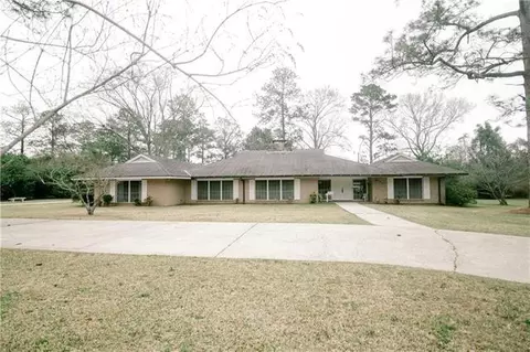 1547 William Peters Rd, Bogalusa, LA 70427