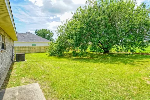 Exterior - 610 Gassen St, Luling, LA 70070 photo 3 of 3