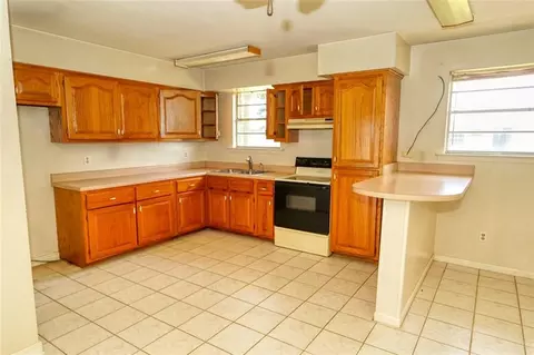 Kitchen - 336 Courville Dr, Luling, LA 70070 photo 1 of 2