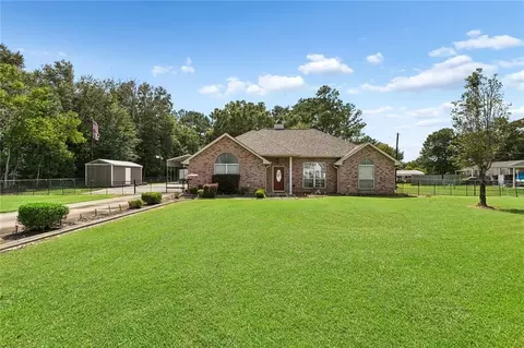 47165 Milton Rd, Tickfaw, LA 70466