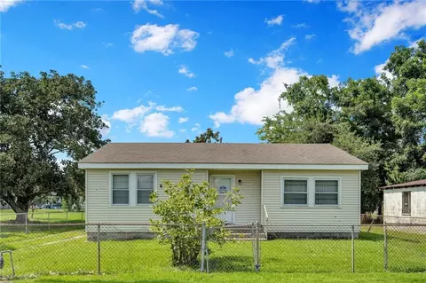 126 Hahn St, Hahnville, LA 70057