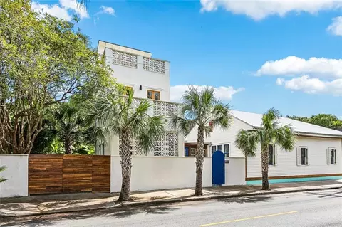 3623 Chartres St, New Orleans, LA 70117