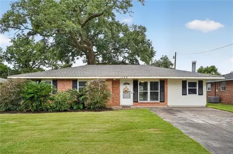 155 Palm Springs Dr, Slidell, LA 70458