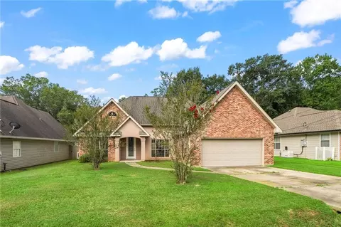 Exterior - 69271 3rd Ave, Covington, LA 70433 photo 4 of 6