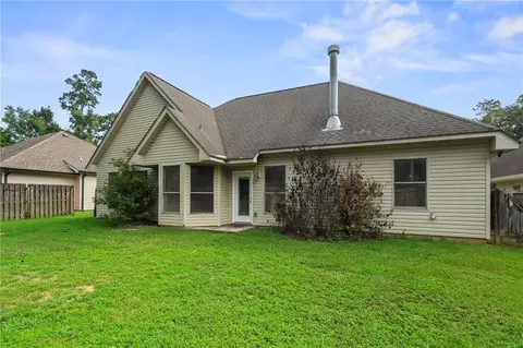 Exterior - 69271 3rd Ave, Covington, LA 70433 photo 5 of 6