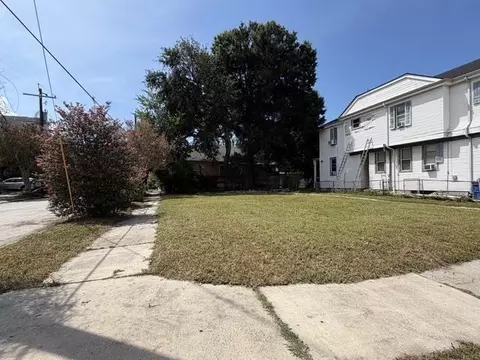 235 S Telemachus St, New Orleans, LA 70119