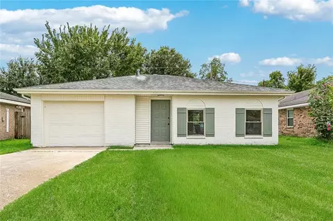 117 Dianne Dr, Saint Rose, LA 70087