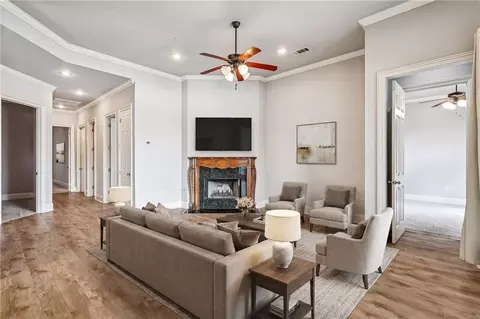 Living - 258 Nicklaus Dr, Slidell, LA 70458 photo 2 of 3