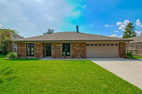 414 Monsanto Ave, Luling, LA 70070