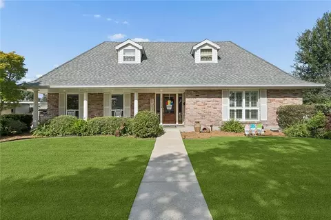 4708 Henican Pl, Metairie, LA 70003