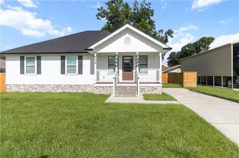 904 Ellen St, Terrytown, LA 70056