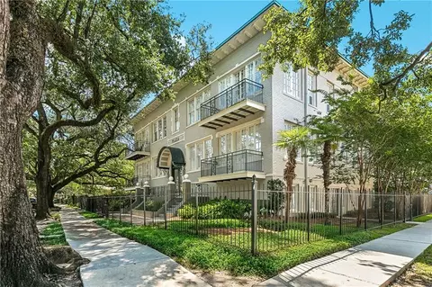 3820 Saint Charles Ave #203, New Orleans, LA 70115