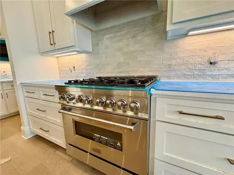 Kitchen - 4412 Templar Loop, Mandeville, LA 70448 photo 4 of 4