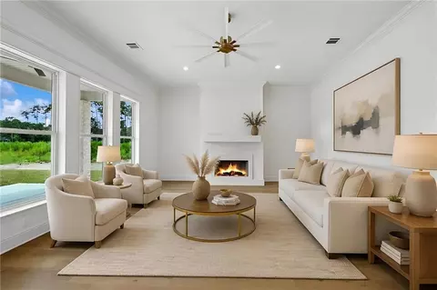 Living - 4412 Templar Loop, Mandeville, LA 70448 photo 4 of 7