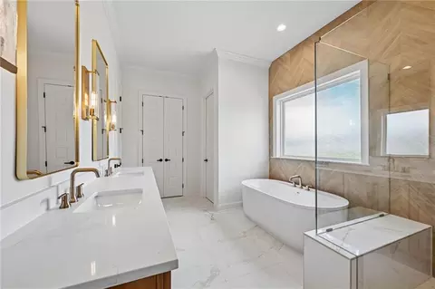 Bath - 4412 Templar Loop, Mandeville, LA 70448 photo 2 of 6