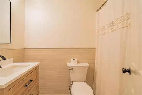 Bath - 70200 Tenth St, Covington, LA 70433 photo 1 of 3