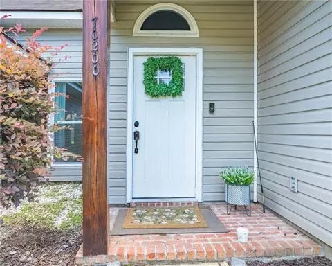 Entry Way - 70200 Tenth St, Covington, LA 70433 photo 1 of 1