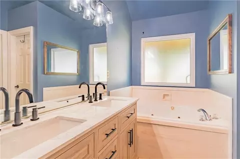Bath - 70200 Tenth St, Covington, LA 70433 photo 2 of 3