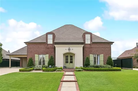 114 Jasmine Ct, Belle Chasse, LA 70037