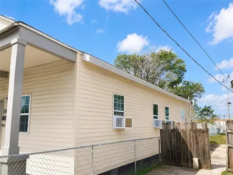 Exterior - 438-440 Eiseman Ave, Marrero, LA 70072 photo 2 of 6