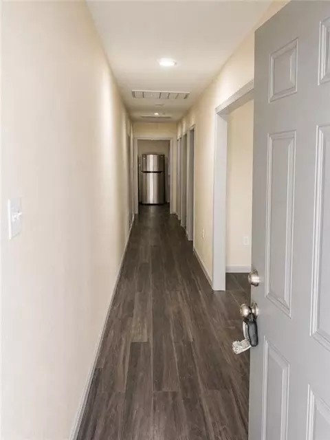 Entry Way - 438-440 Eiseman Ave, Marrero, LA 70072 photo 1 of 5
