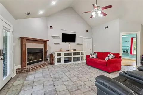 Living - 23363 Cypress Ln, Robert, LA 70455 photo 3 of 3