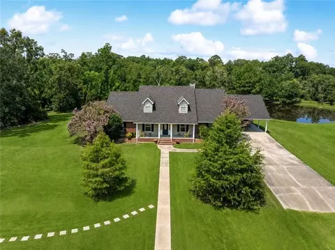 Exterior - 23363 Cypress Ln, Robert, LA 70455 photo 2 of 12