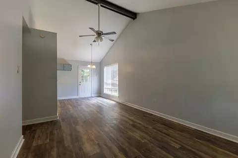 Living - 403 9th St, Slidell, LA 70458 photo 1 of 4