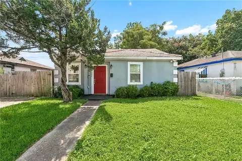 1221 Lamanche St, New Orleans, LA 70117