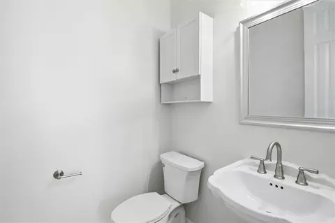 Bath - 108 Red Bud Ct, Covington, LA 70433 photo 1 of 3