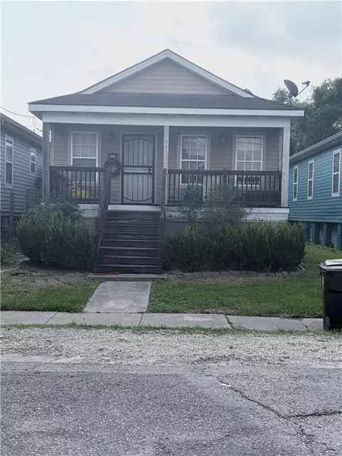 1925 Alvar St, New Orleans, LA 70117
