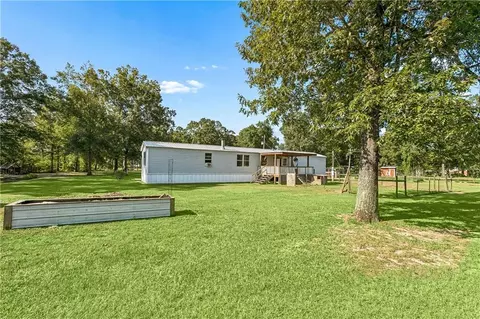 23717 La 42 Hwy, Livingston, LA 70754