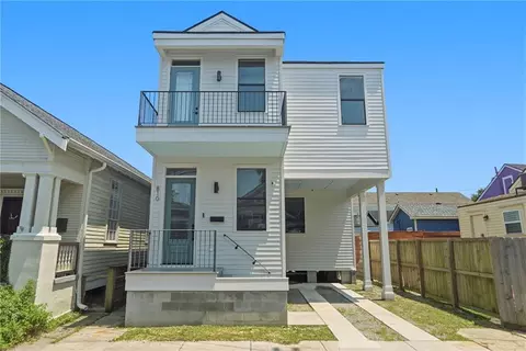 810 N Roman St, New Orleans, LA 70116