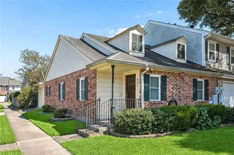 801 Old Metairie Pl, Metairie, LA 70001