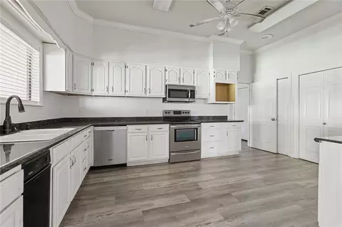 Kitchen - 310 Pearl Dr, Slidell, LA 70461 photo 1 of 2