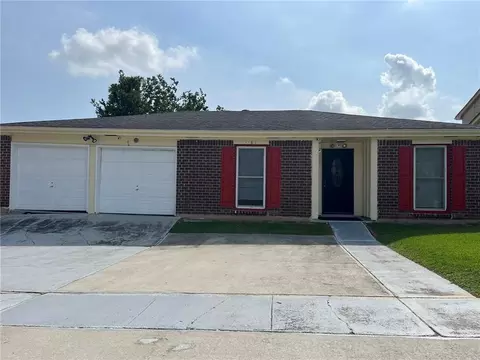 3181 Keith Way Dr, Harvey, LA 70058
