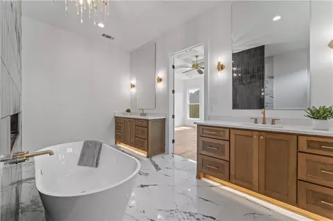 Bath - 1791 Hazel Dr, Mandeville, LA 70448 photo 3 of 7