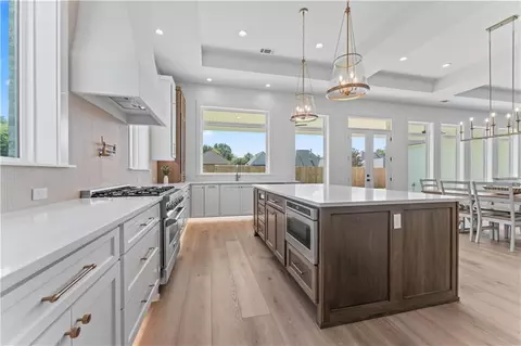 Kitchen - 1791 Hazel Dr, Mandeville, LA 70448 photo 3 of 5