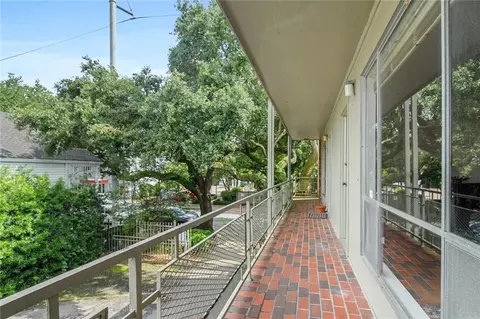 801 Henry Clay Ave #203, New Orleans, LA 70118