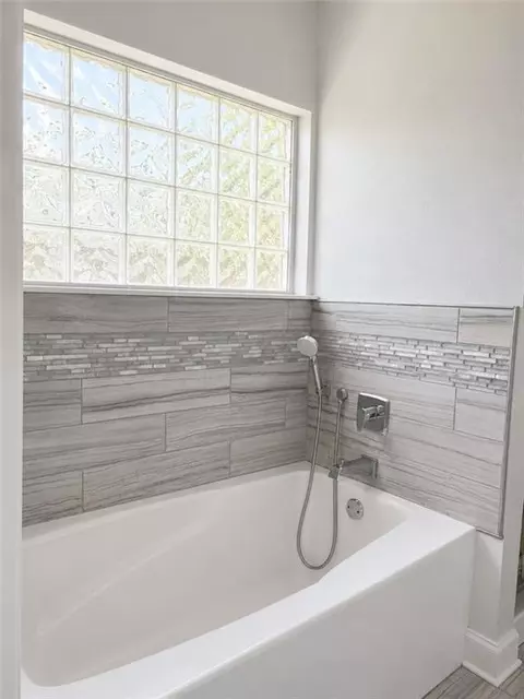 Bath - 22485 Gemstone Pl, Robert, LA 70455 photo 2 of 3