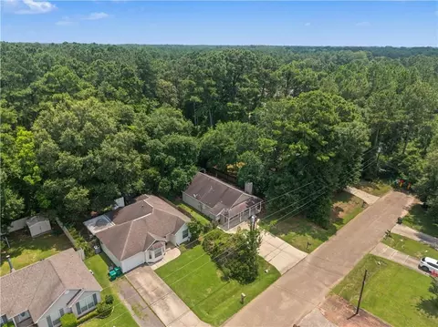 View/Area - 70208 9th St, Covington, LA 70433 photo 1 of 1