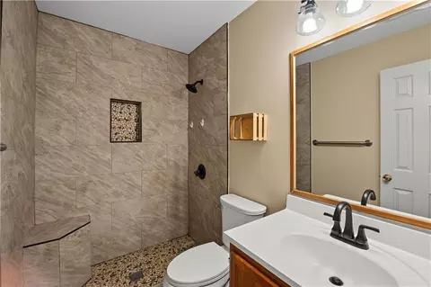Bath - 70208 9th St, Covington, LA 70433 photo 3 of 3