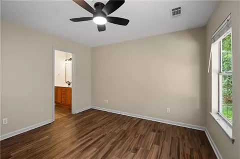 Bedroom - 70208 9th St, Covington, LA 70433 photo 1 of 3