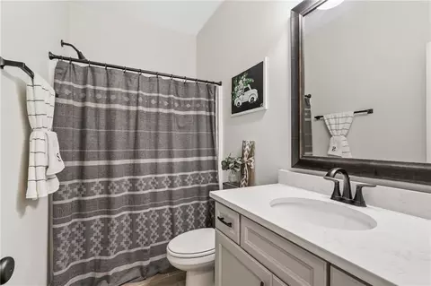 Bath - 363 Saw Grass Loop, Covington, LA 70435 photo 3 of 3