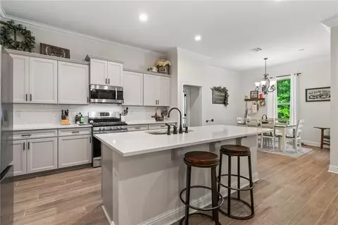 Kitchen - 363 Saw Grass Loop, Covington, LA 70435 photo 1 of 4