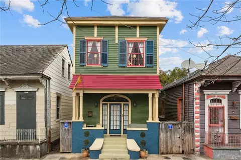 3805 Dauphine St, New Orleans, LA 70117